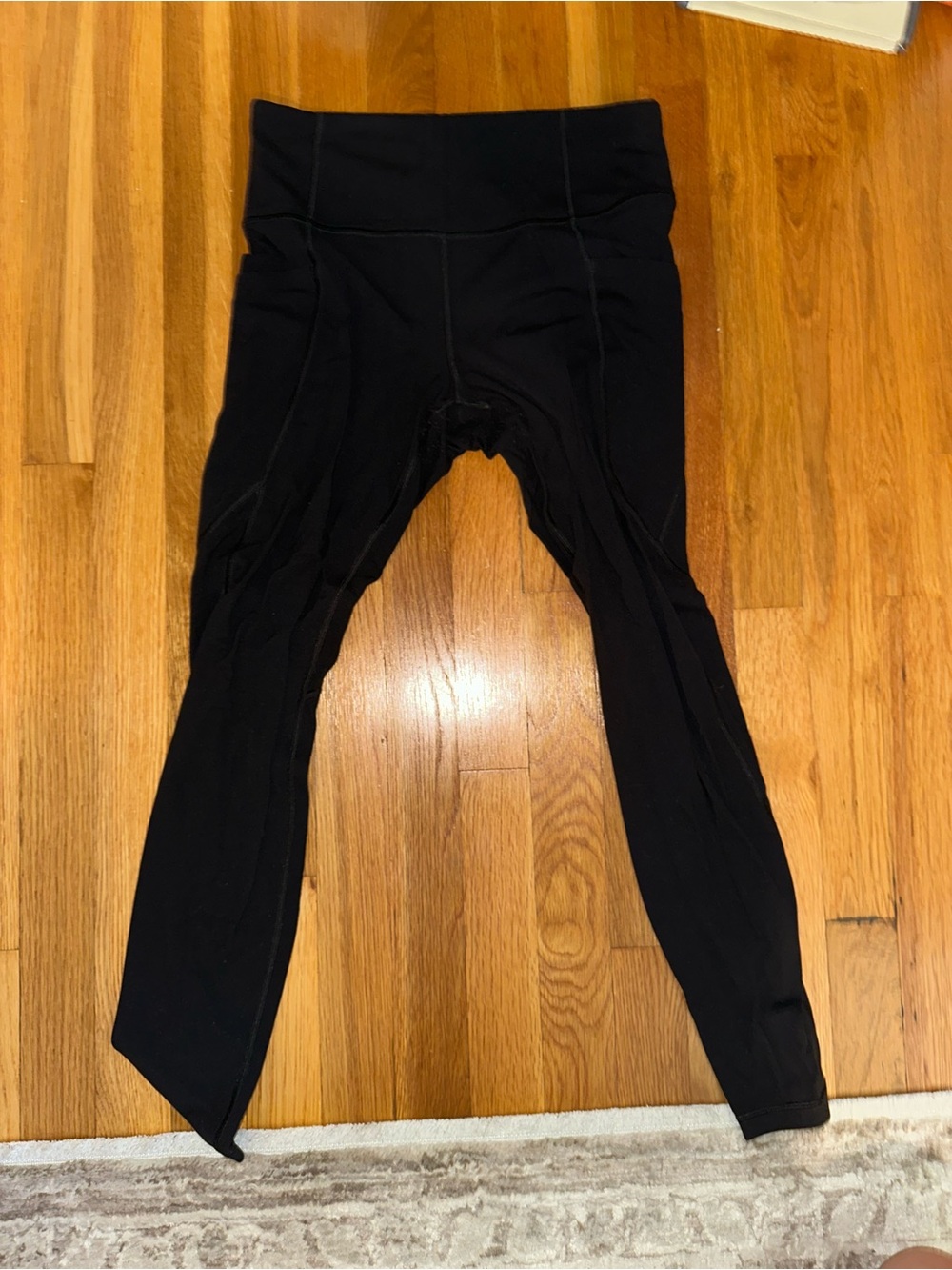 Athleta Salutation Leggings